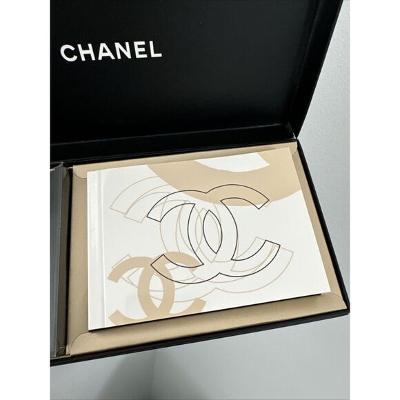 Chanel Coco Gabrielle Figurine Necklace W/box Set - Picture 3 of 4